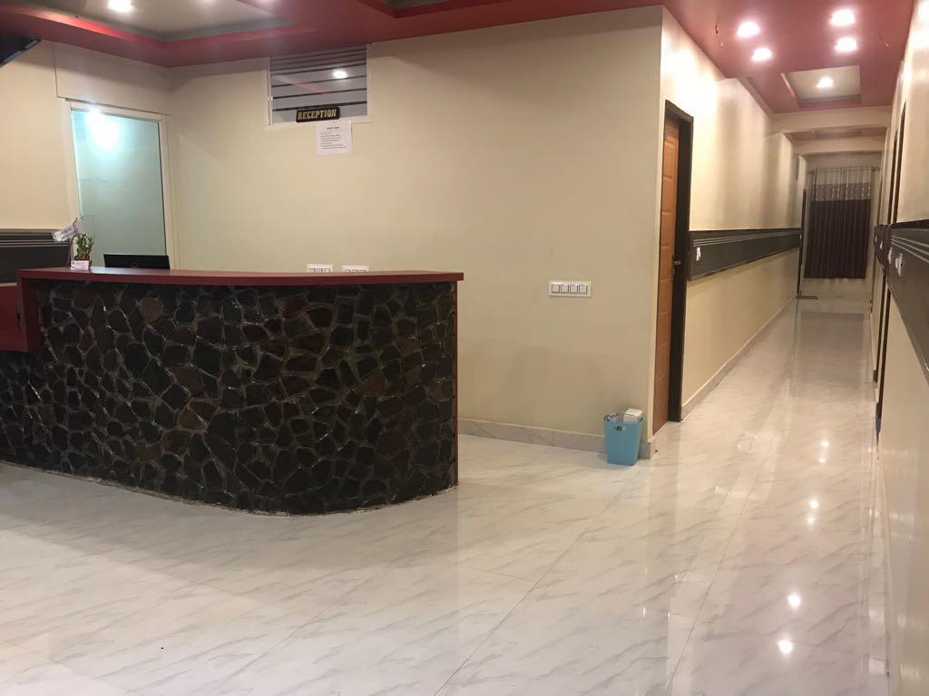 Chikmagalūr Galaxy Lodge מראה חיצוני תמונה