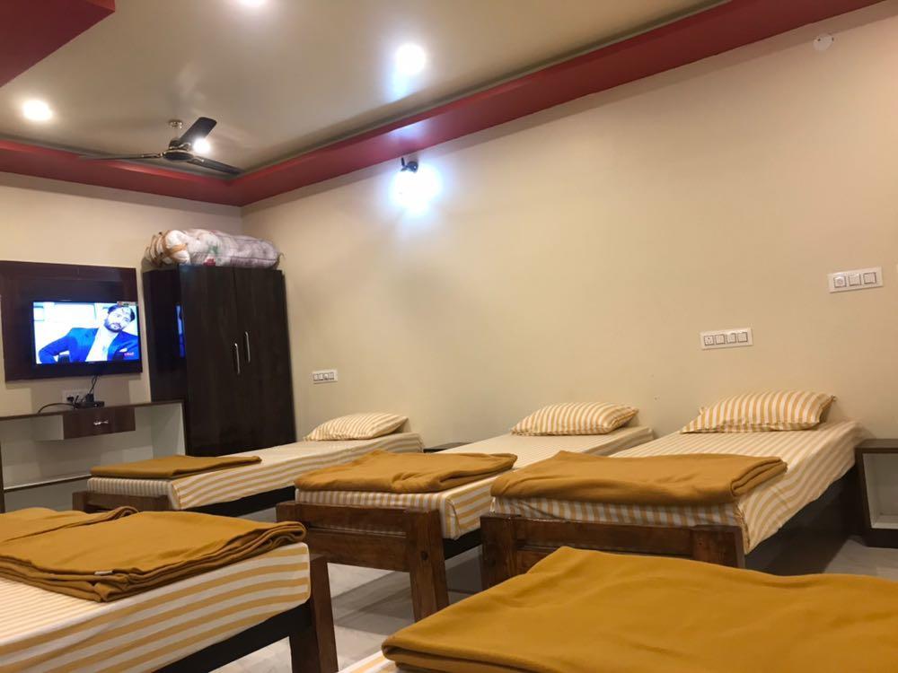 Chikmagalūr Galaxy Lodge מראה חיצוני תמונה