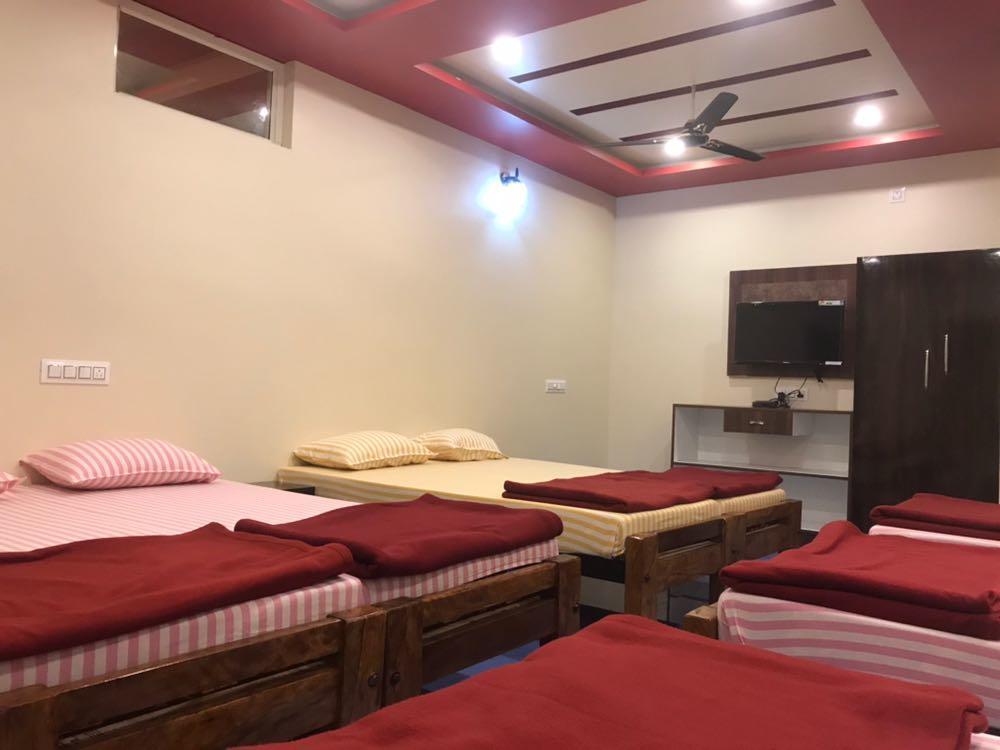 Chikmagalūr Galaxy Lodge מראה חיצוני תמונה
