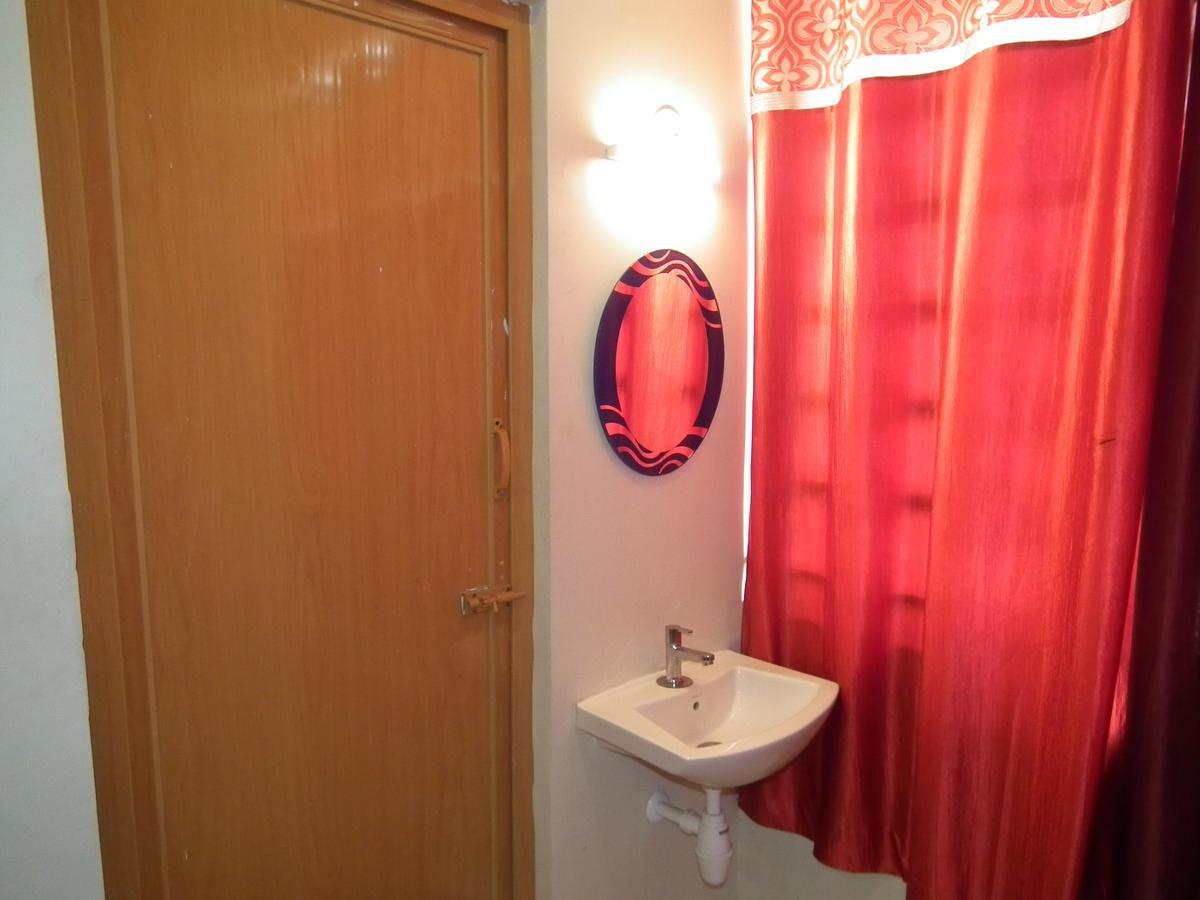 Chikmagalūr Galaxy Lodge מראה חיצוני תמונה